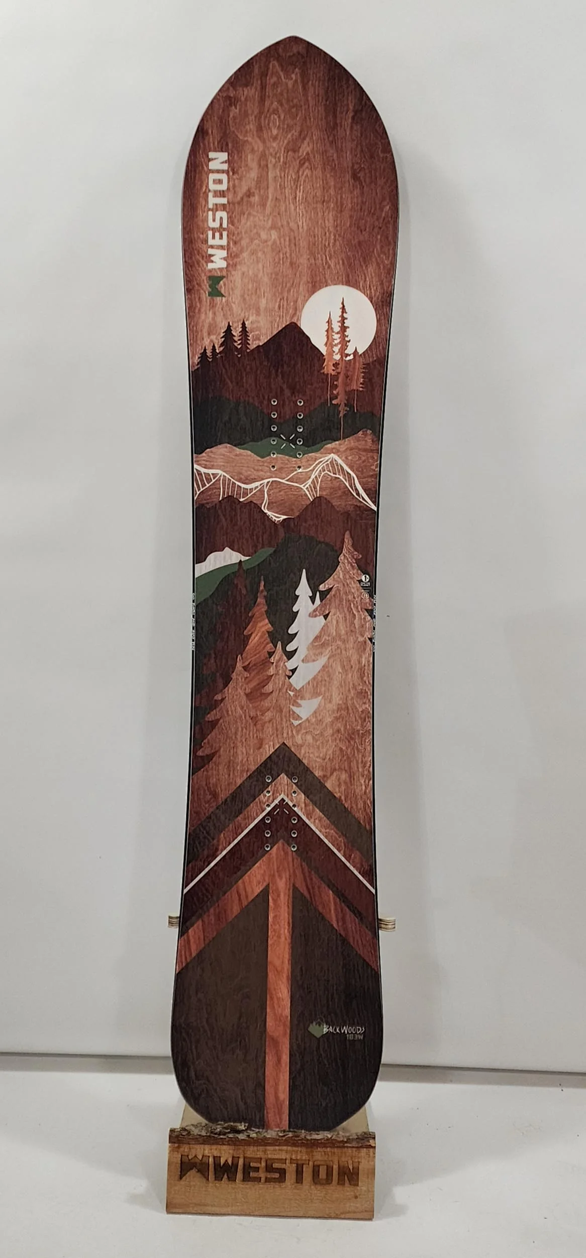 #267 25/26 Backwoods Snowboard Demo 163w Excellent - Image 2