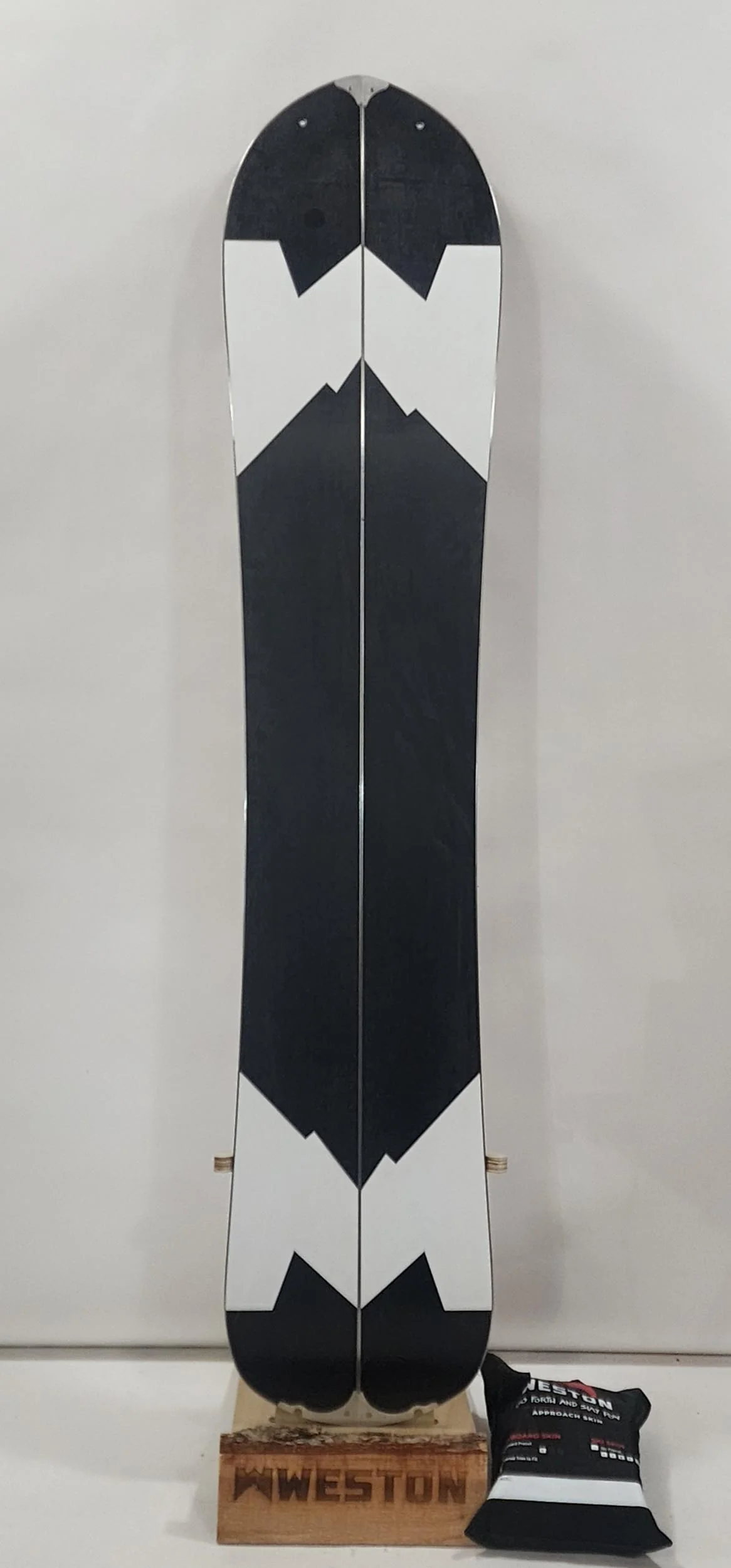 #287 25/26 Backwoods Splitboard 160w w/skin #6 Demo Great Condition - Image 3