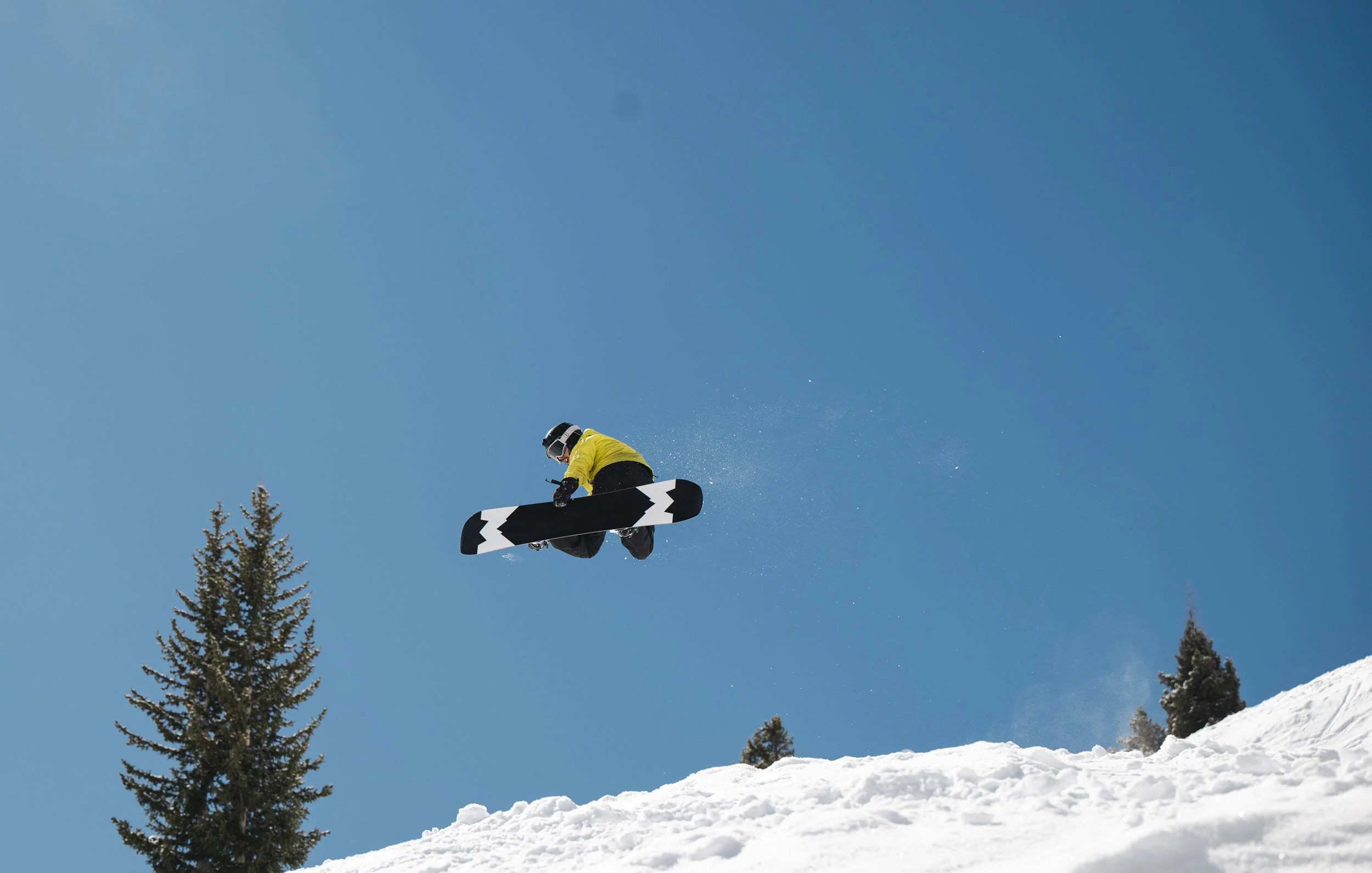 Dream Machine Snowboard - Image 12
