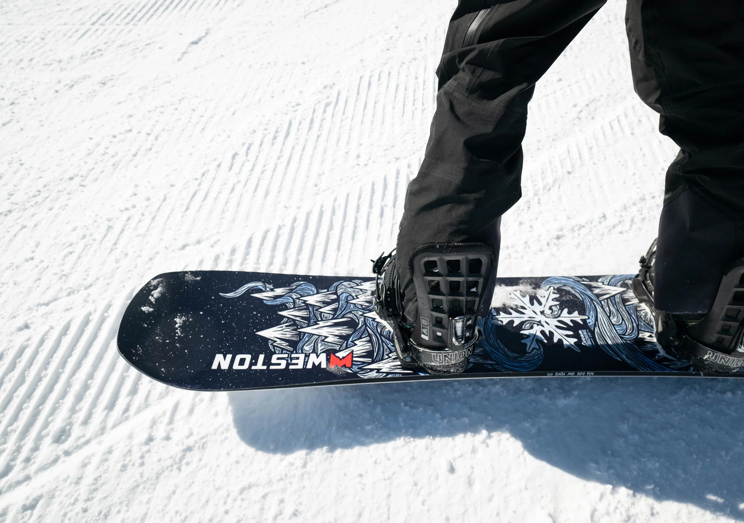 Dream Machine Snowboard - Image 9